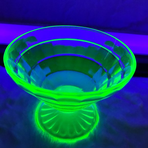 Vintage Vaseline Uranium Sorbet Ribbon Hazel Atlas #4 - Picture 2 of 6